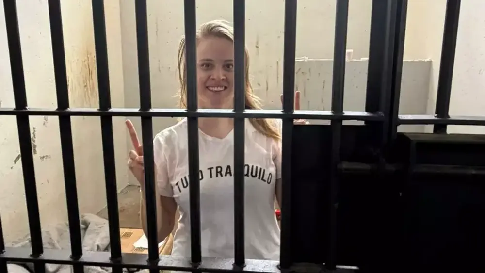 Advogada denuncia Coach Irônica por ameaça e stalking
