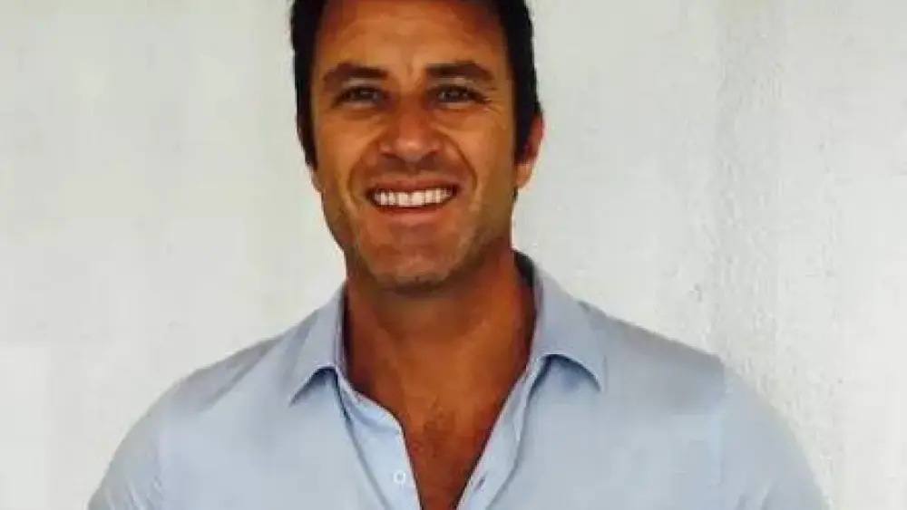 Flávio Bolsonaro troca marqueteiro pela 2ª vez em MS