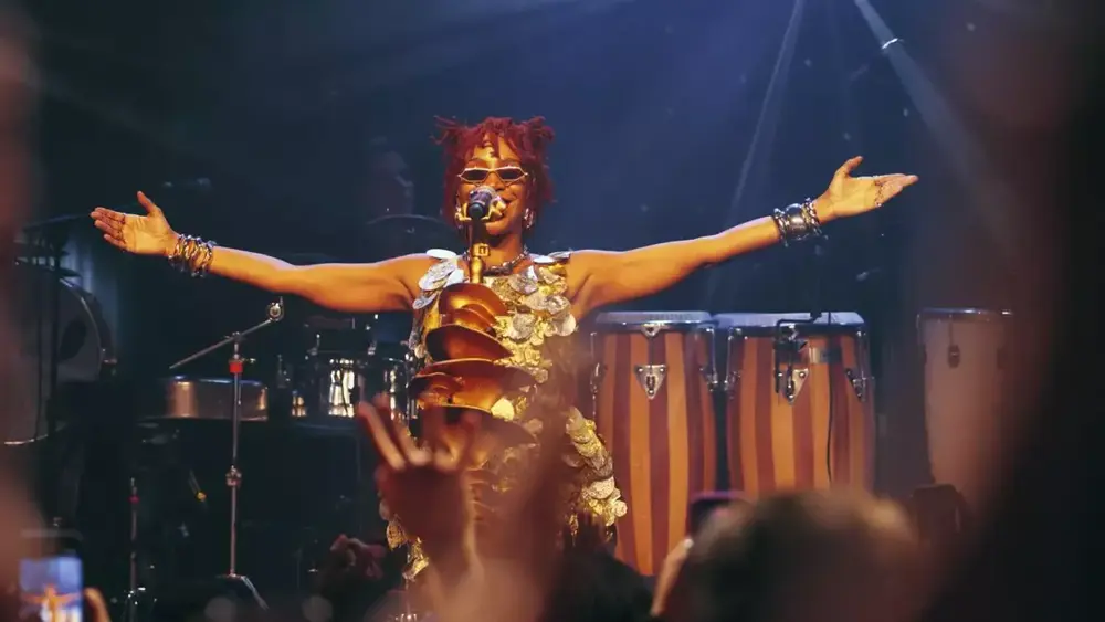 Karol Conká faz show gratuito na Parada da Cidadania neste sábado