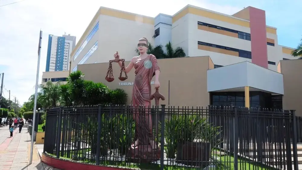 Padrasto é condenado a 18 anos por estupro de enteada