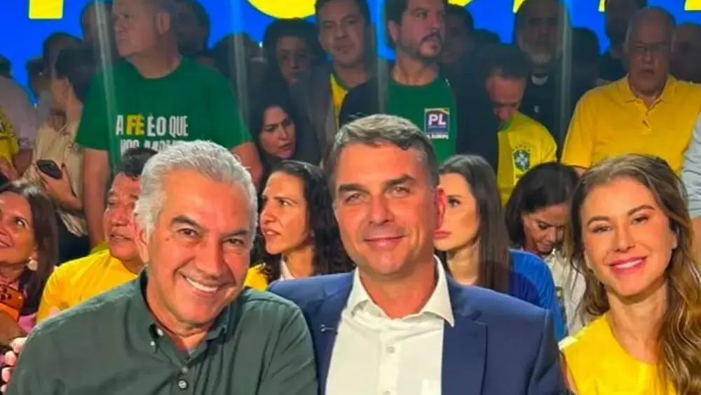 PL lança Flávio Bolsonaro à Presidência com Riedel e Reinaldo